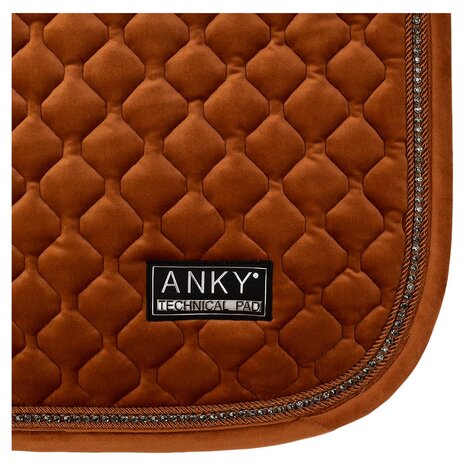 ANKY pad Velvet Stones dressuur, Rust